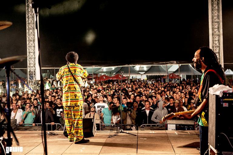 Conciertos tras la entrega de premios 