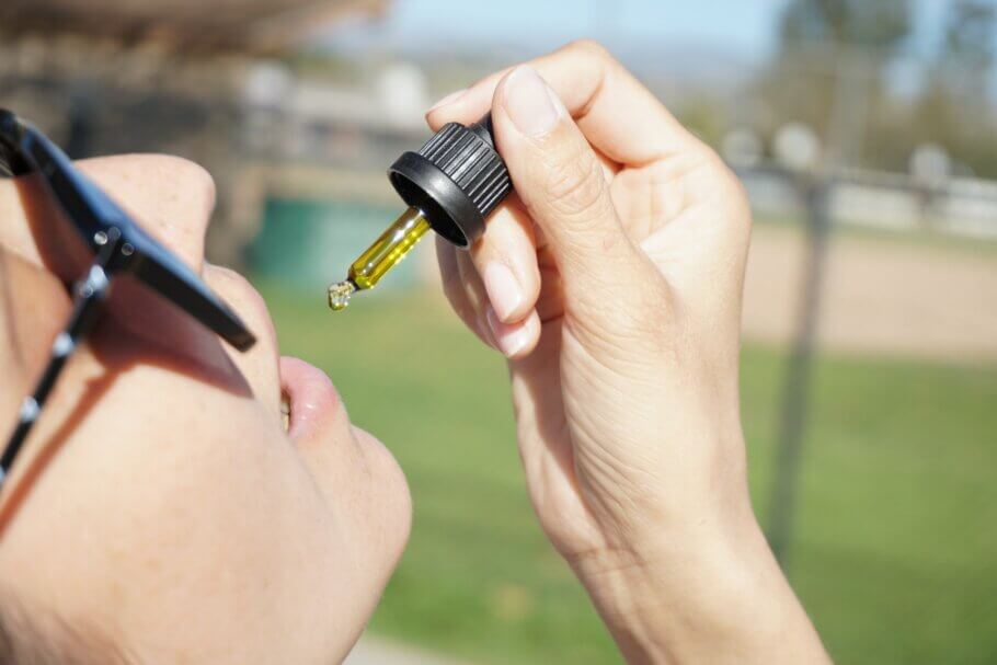 Diluting CBD in oil makes it easy to administer anytime, anywhere (Photo: Elsa Olofsson).