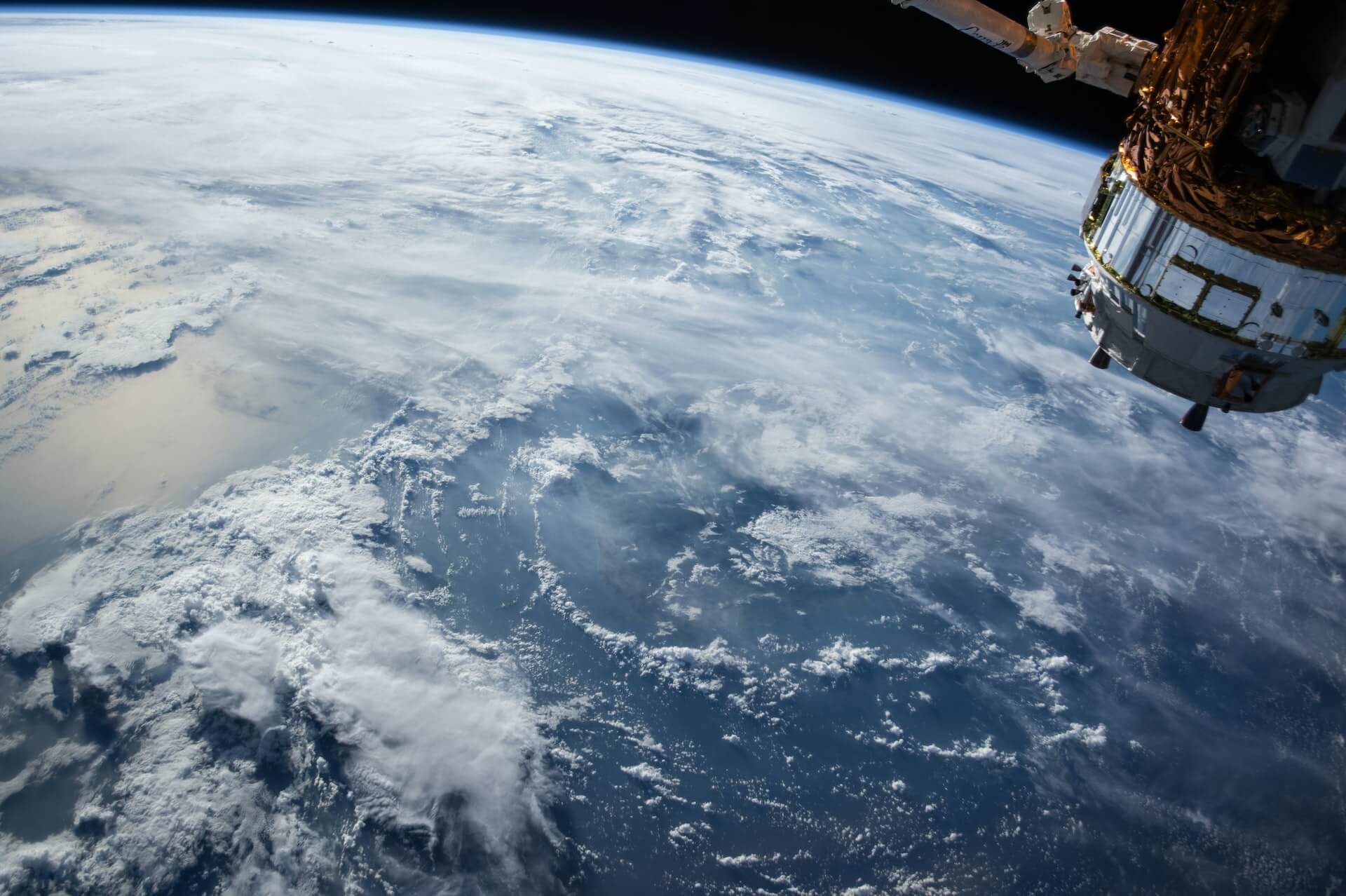 Cannabis en el espacio: ¿Una realidad cada vez más cercana?