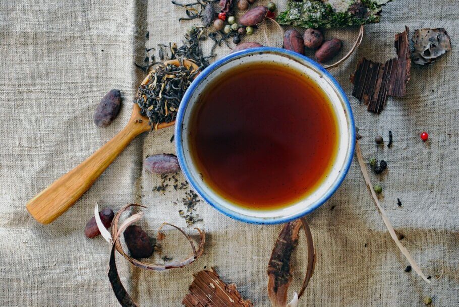 Puedes complementar tu té de setas con multitud de especias como clavo, pimienta o canela (Imagen: Drew Jemmett)