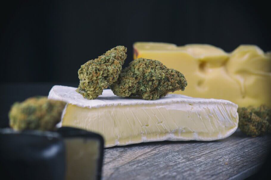 Variedad de cannabis Cheese