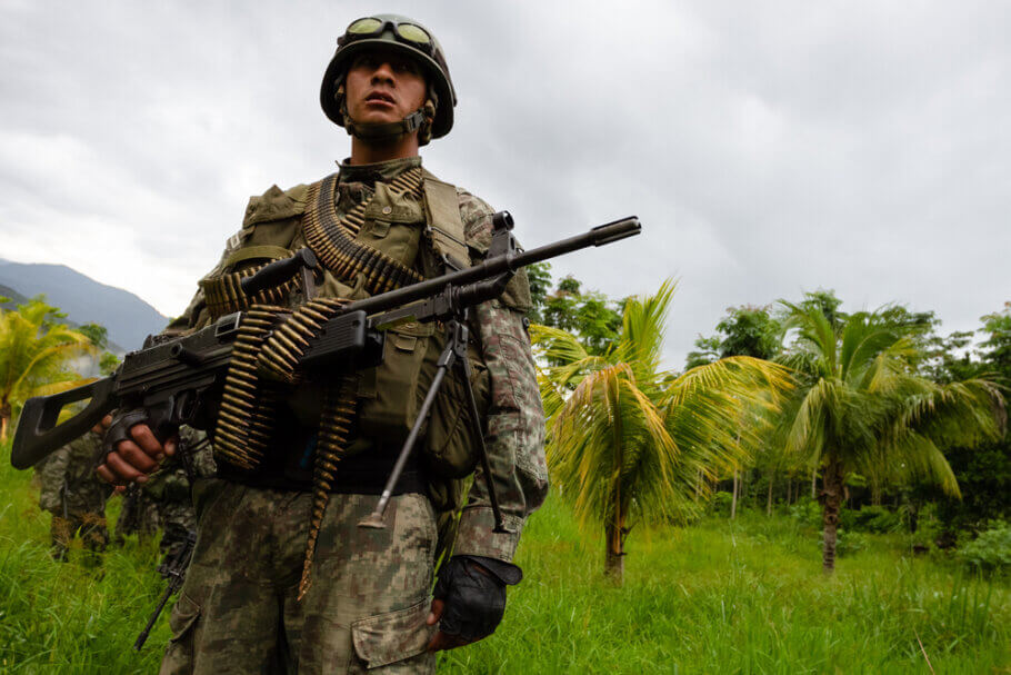 Soldado peruano durante una operación antidroga en la zona de Apurimac, en 2011 (Imagen: David Huamani Bedoya)