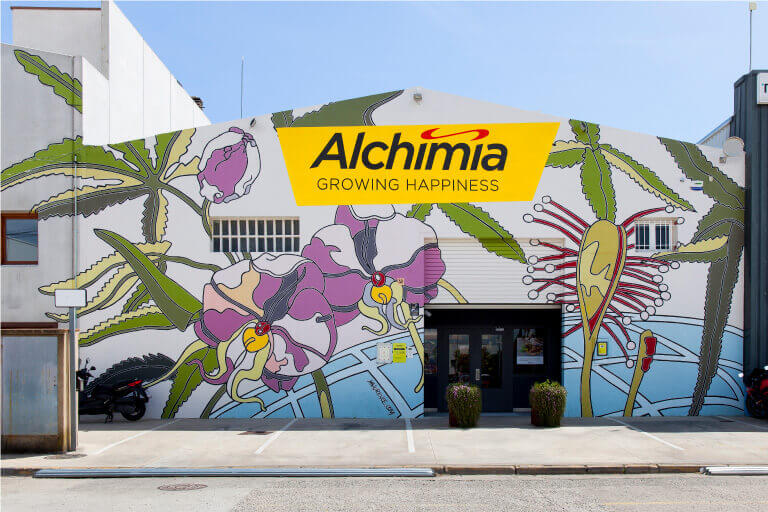 Fachada de la tienda de Alchimia en Vilamalla, muy cerca de Figueres