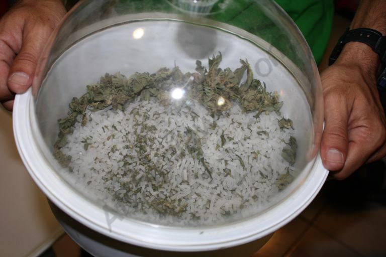 Congelant durant 2 minuts el cànnabis