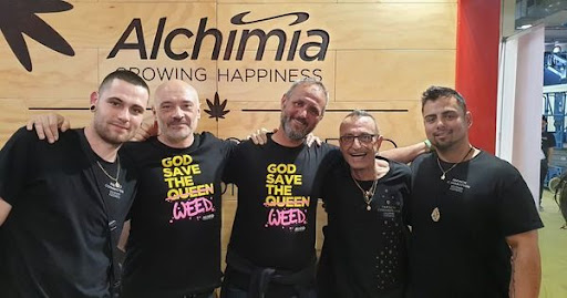 Frenchy Cannoli amb Alchimia i els nois del banc Aficionado French Connection