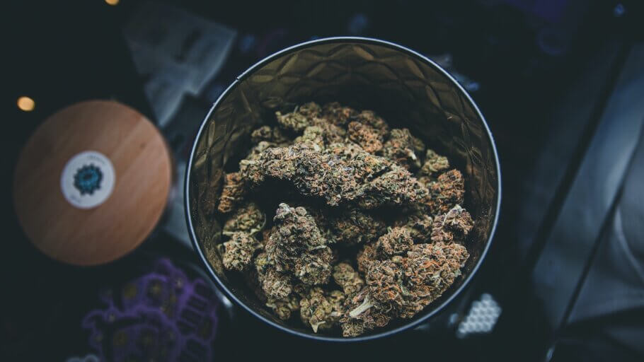 FOTO Massa THC cannabis - 1