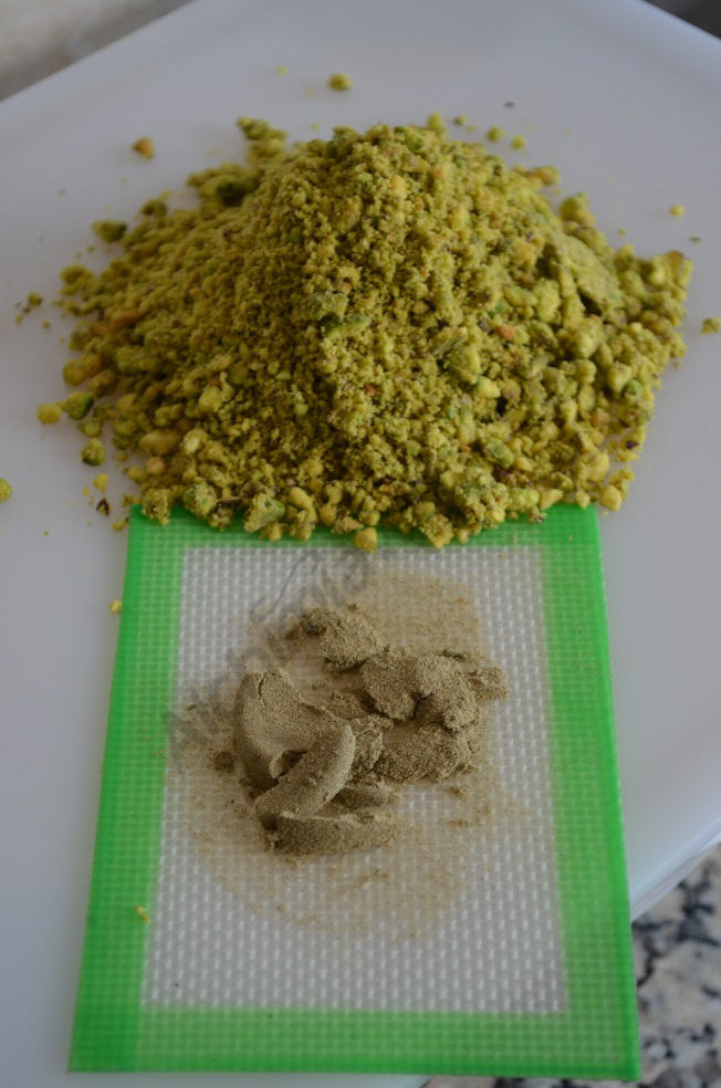 Pistachio and hashish, two of the main ingredients in the Dawamesk.