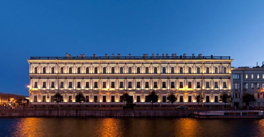 The Vavílov Institute, the centennial guardian of lost plants, is located the Moika River, right in the heart of Saint Petersburg