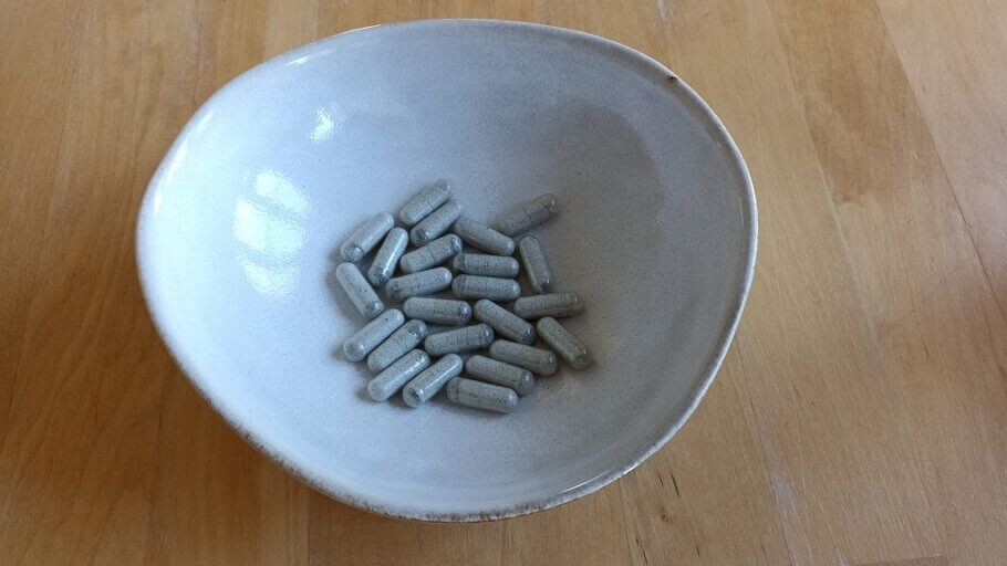 Ready-made microdose psilocybin capsules
