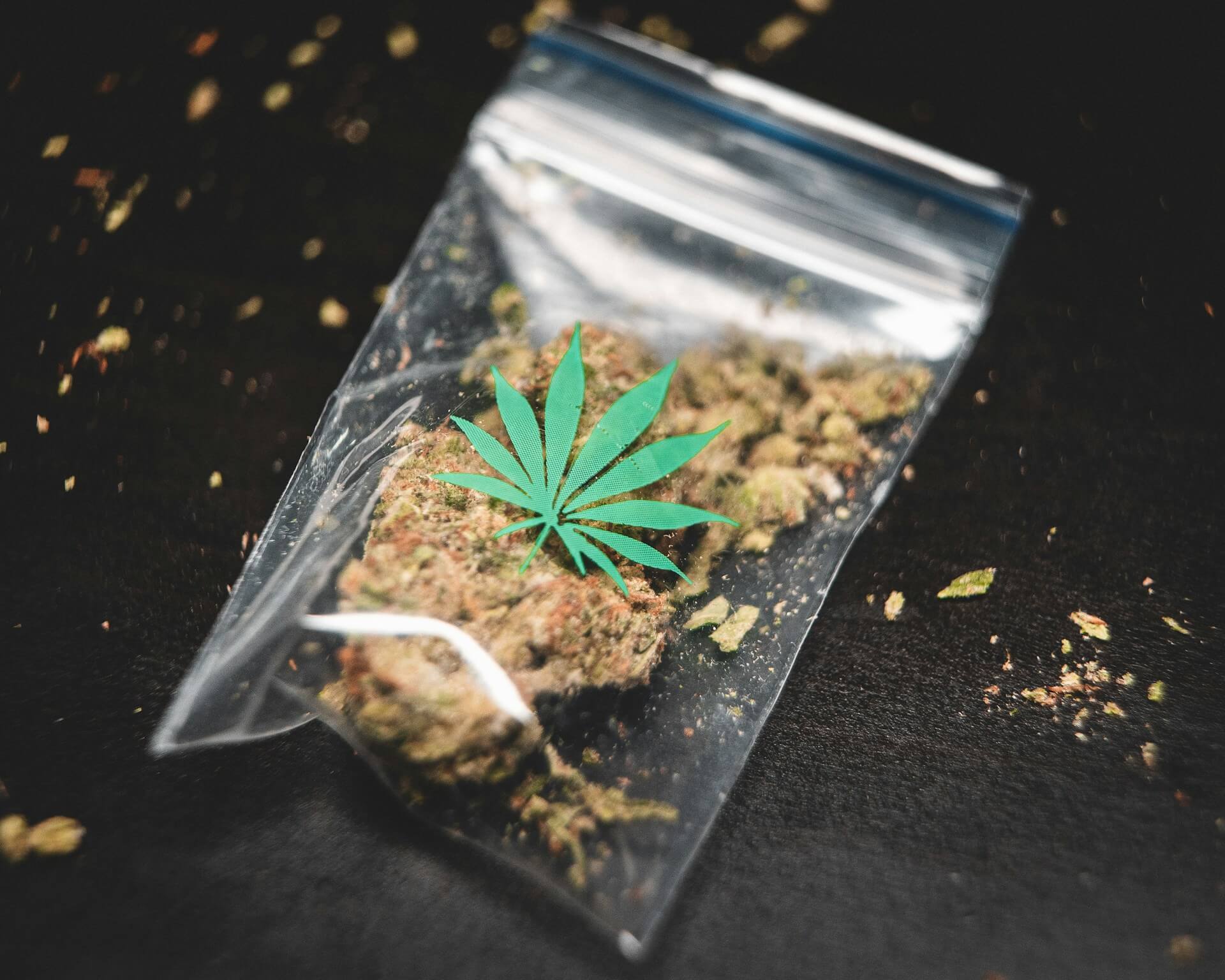 When you buy cannabis on the black market, you have no certainty about what you are buying (Image: GRAS GRÜN)