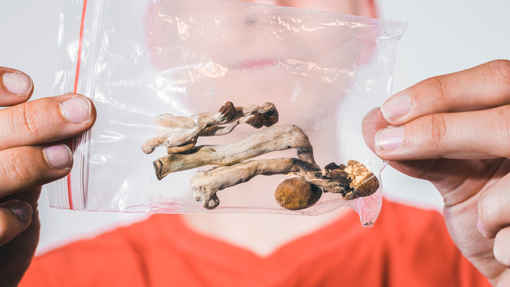 Microdoses of psilocybin can be used, but also higher doses