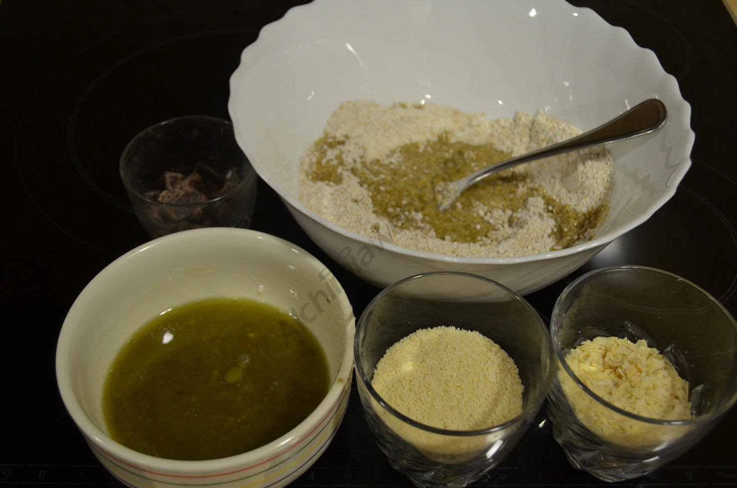 Mix the ingredients in order