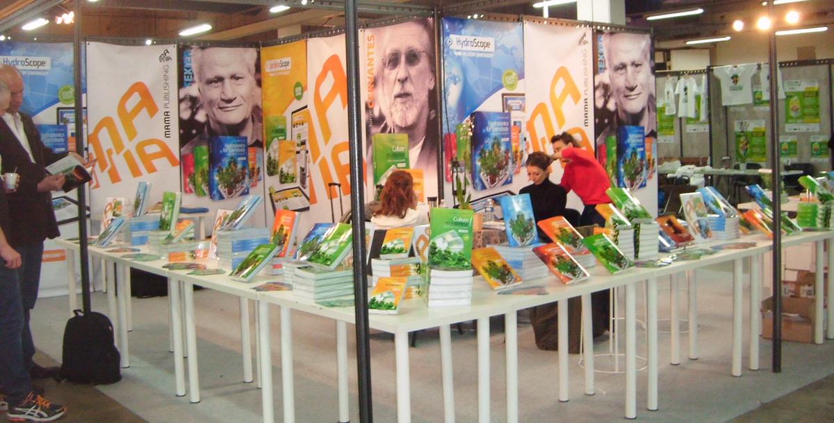 Le stand Mama Editions