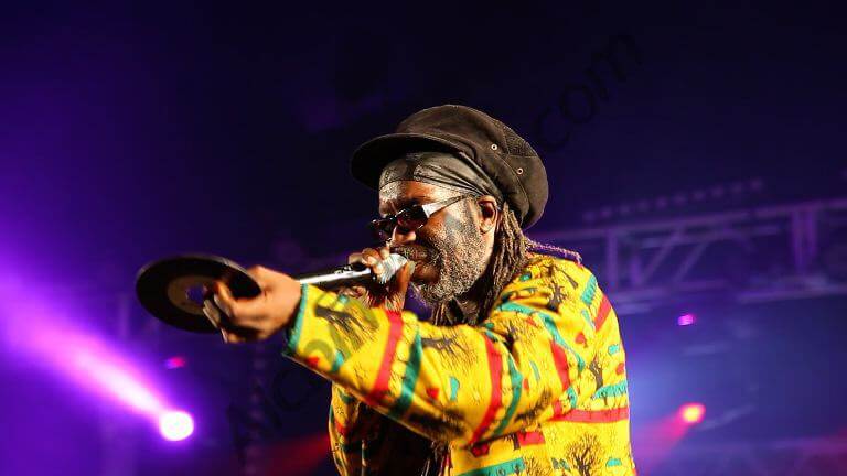 Macka B, légende vivante du Reggae