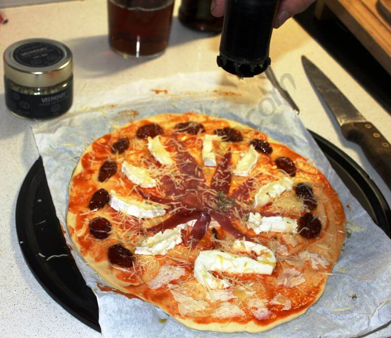 Pizza au cannabis