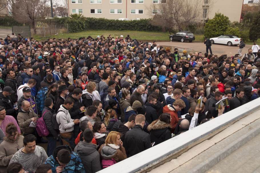 Le public à l'entrée de la Spannabis 2015