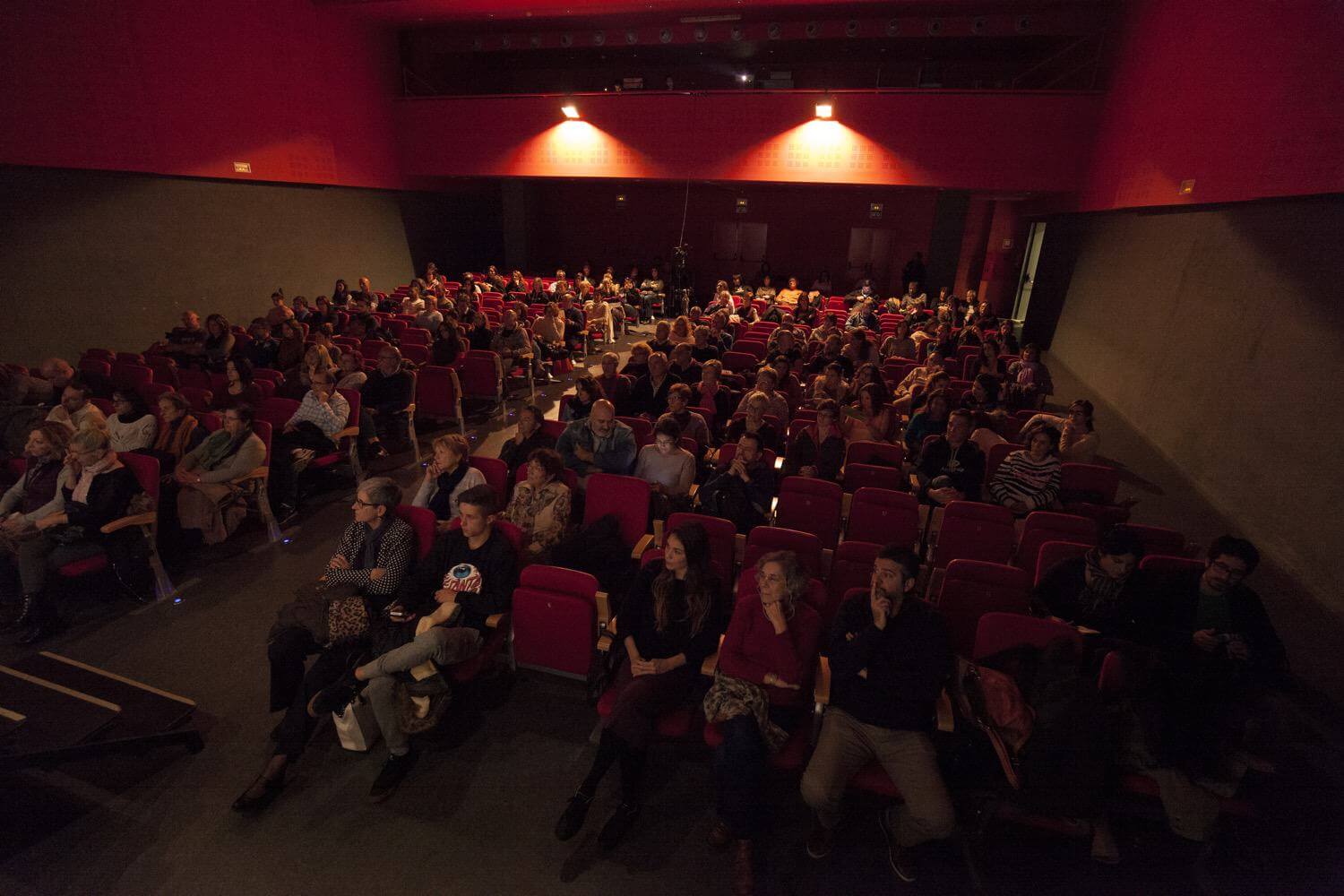 Plus de 100 personnes ont assisté à la conférence