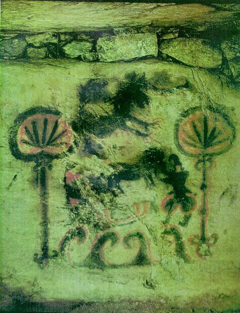 Peintures anciennes avec des feuilles de cannabis trouvées dans une grotte sur l'île de Kyushu, au Japon