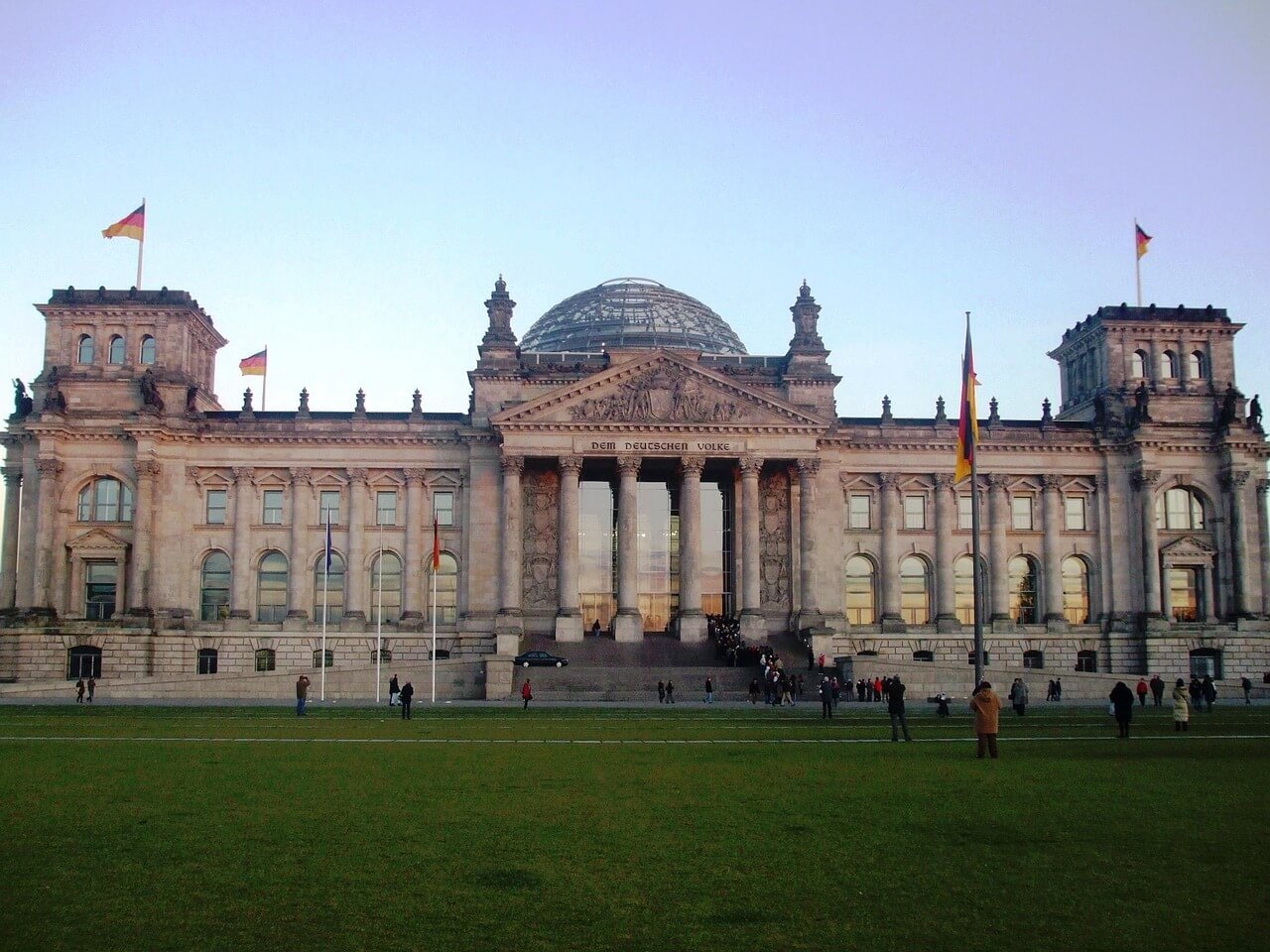 Le parlement allemand va sans doute vivre des journées intenses dans les semaines à venir (Image : omeloc)