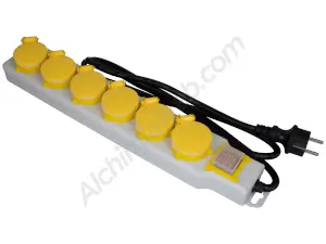 Adapter Europe 3 poss.