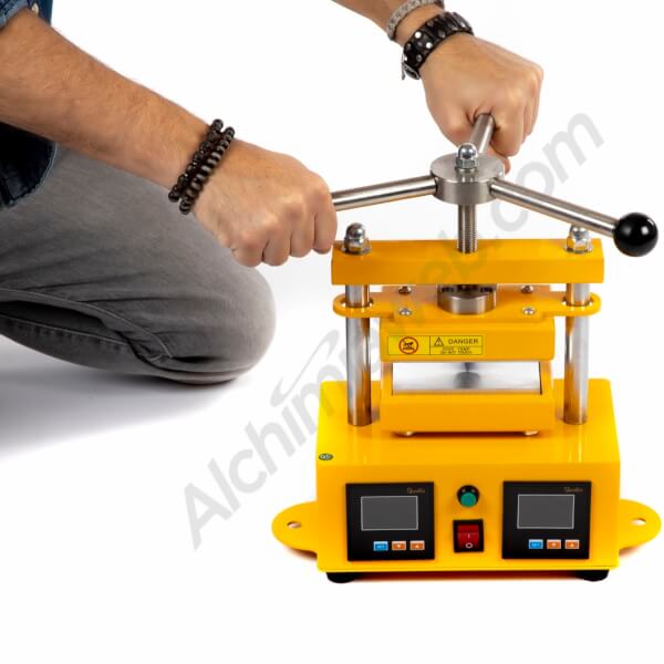 Presse manuel Qnubu Bolt 1000