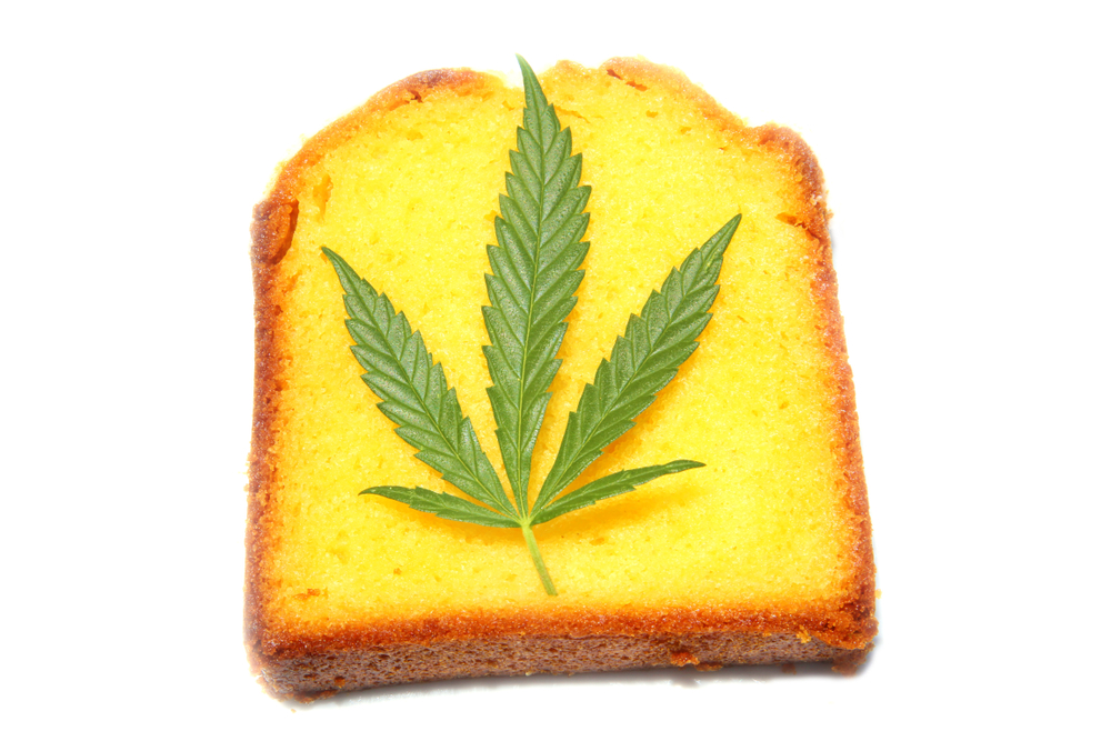 Cannabis yogurt cake