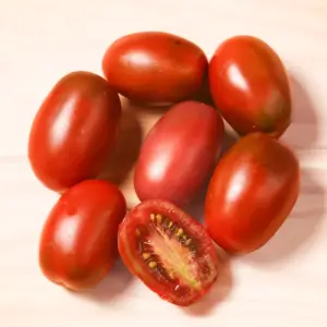 Black Plum Tomato