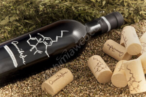 CannaWine - Vino tinto con Cannabinoides