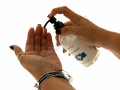 Gel hydroalcoolique pour désinfecter les mains 250ml