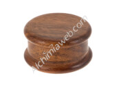 Grinder de madera oscura liso 