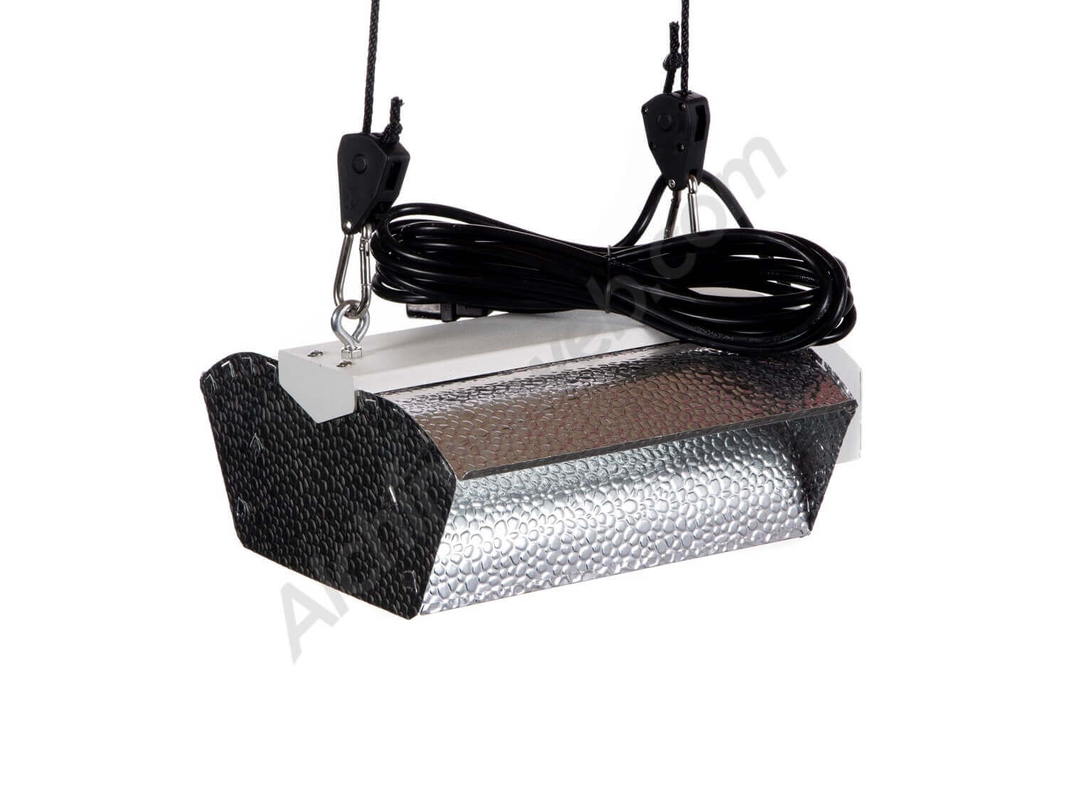 Lumii Solar 315w Ceramic Metal Halide Wide Angle Reflector & Ballast System 