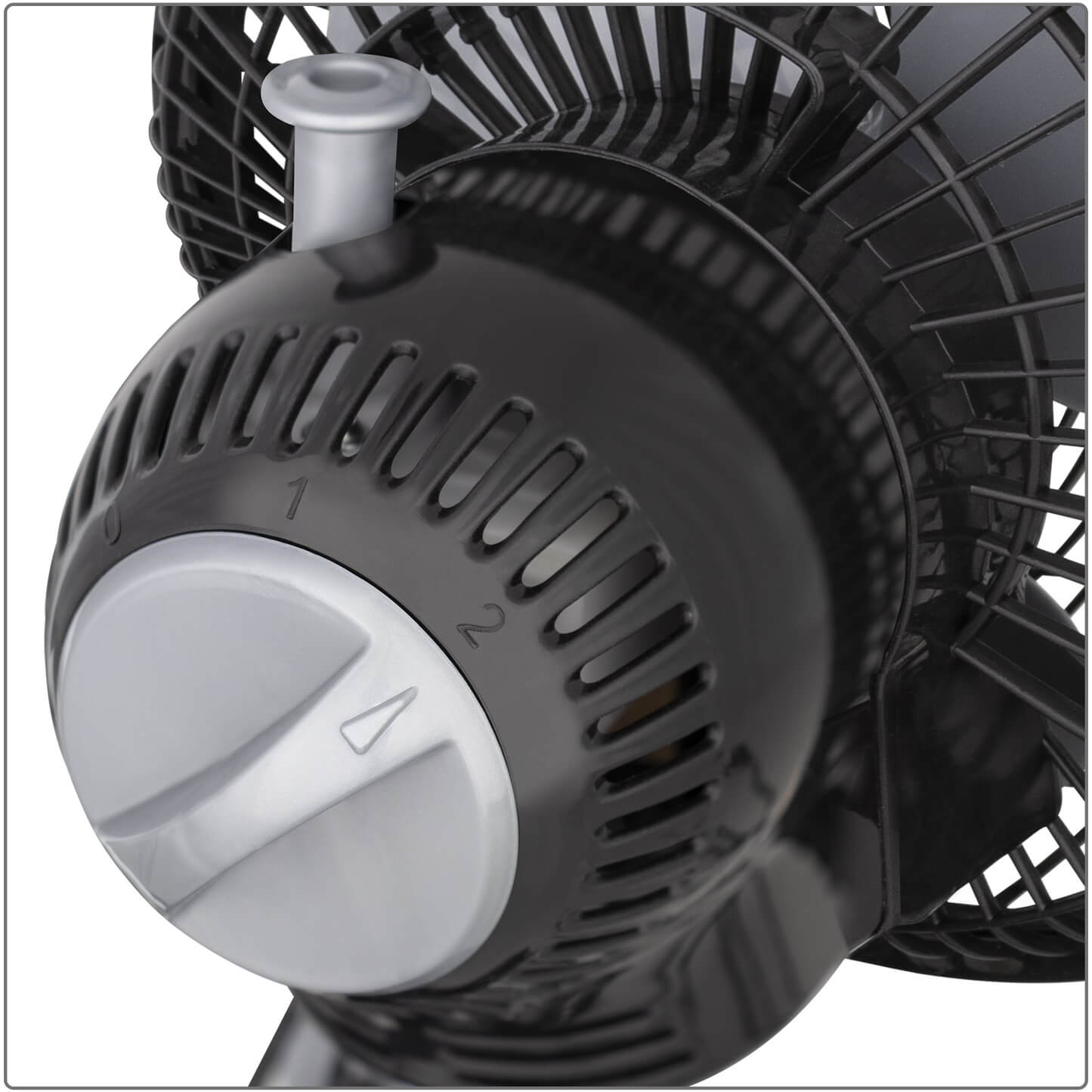 TRAFIKA Clipfan/Ventilateur 15cm/5W/Moteur magnétique/ÉCONOMIE  ÉNERGIE/Exclusivité Pince Fixation directe Barres Chambre de Culture/Inclut  2 Pinces:pour Table et pour Barres de Chambres de cultura : :  Jardin